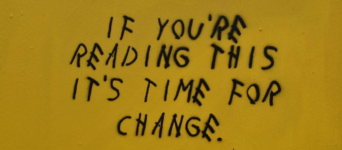 hay-s-YXg0VPwLwnM-unsplash